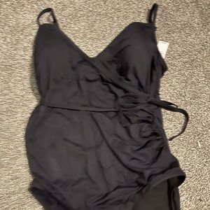 Gap Maternity Swimsuit size XL